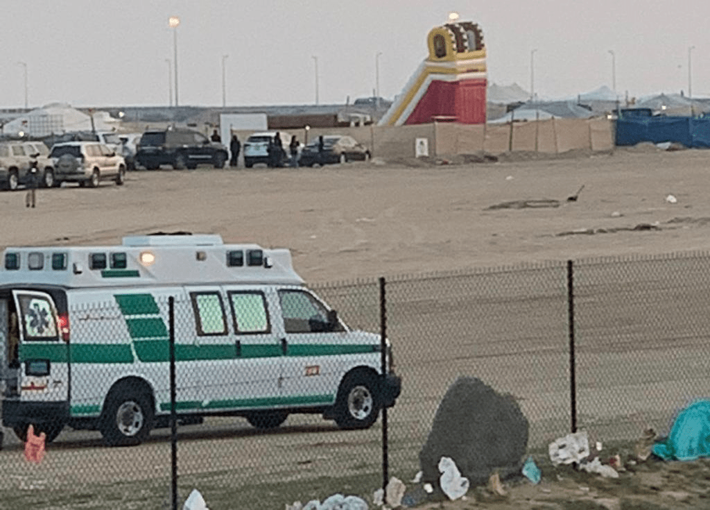 إصابة شاب في انقلاب "بانشي" في الصبية