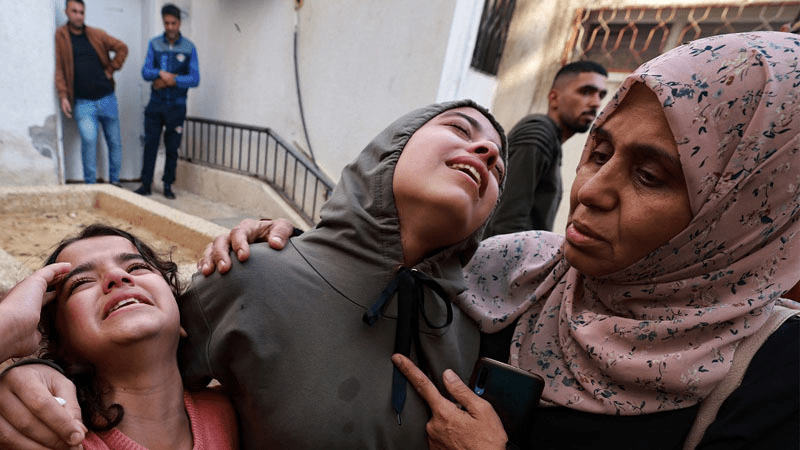 استشهاد 70 فلسطينيا واصابة المئات في مجزرة جديدة في غزة
