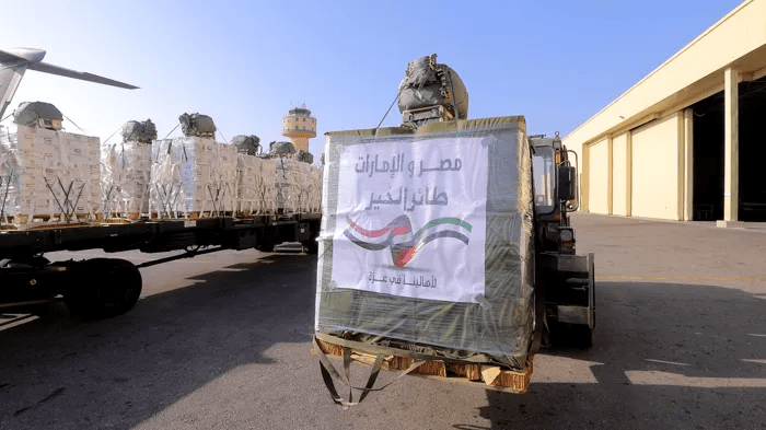 مصر والإمارات تواصلان الإسقاط الجوي لأطنان من المساعدات شمال غزة