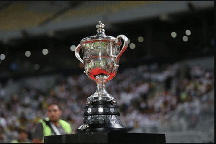 الأهلي والزمالك يطلبان طاقم تحكيم أجنبي لإدارة نهائي كأس مصر
