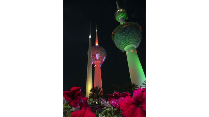 مرافق البلاد تتوشَّح بـ 3880 علماً استعداداً للاحتفالات الوطنية