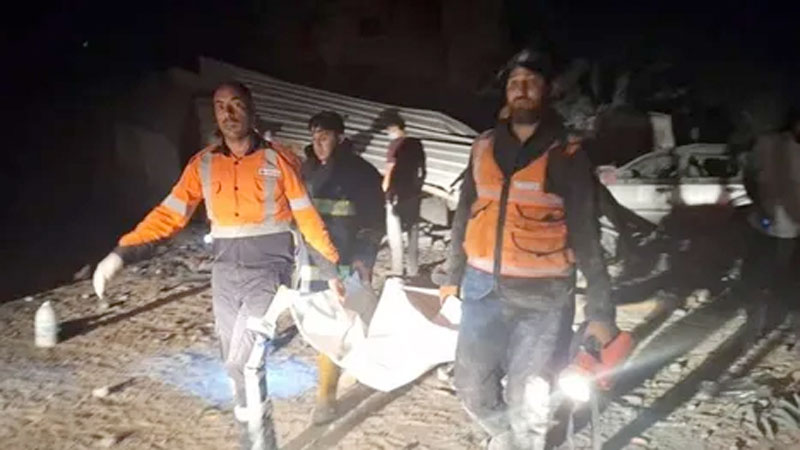 الاحتلال يرتكب مجازر في رفح&hellip; ويشن غارات عنيفة جنوب خان يونس